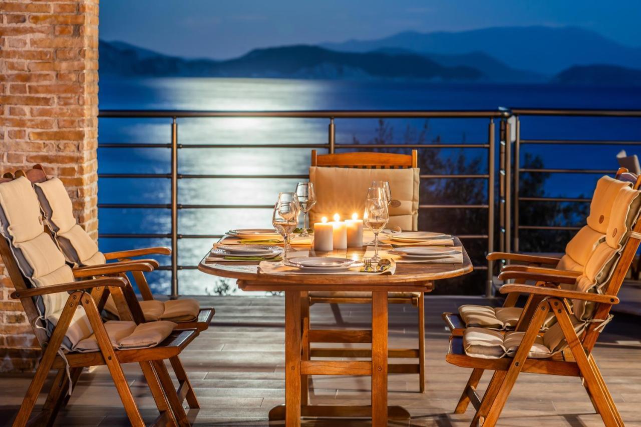 Iris Villas Lefkada - Marine Villa With Private Sea Access Szívota Kültér fotó