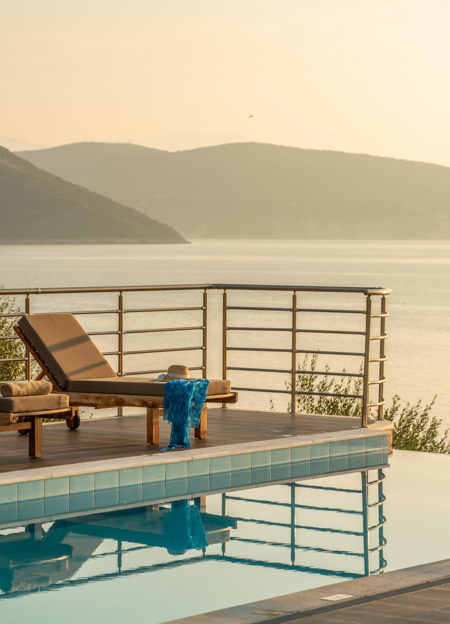 Iris Villas Lefkada - Marine Villa With Private Sea Access Szívota Kültér fotó